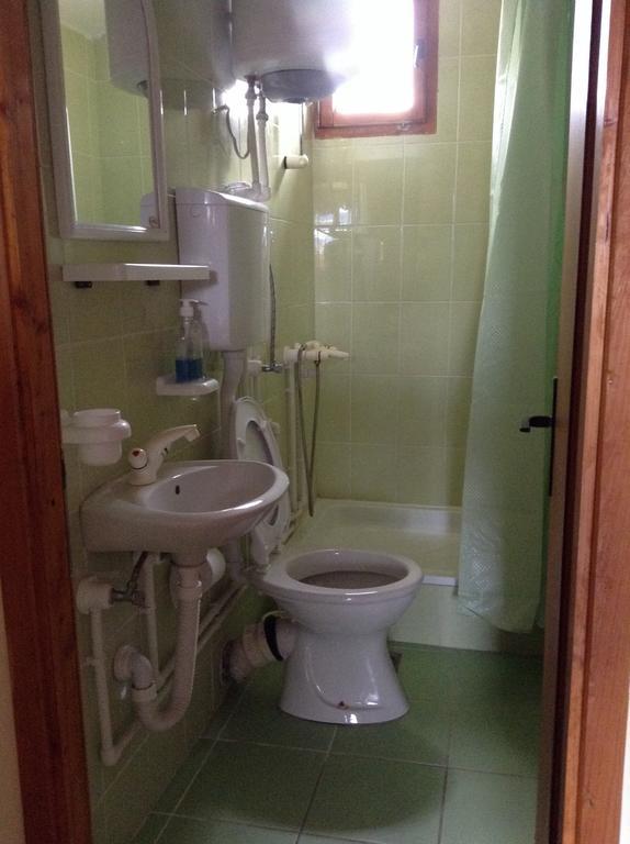 Ferienwohnung Pansion Velickovic Niska Banja Zimmer foto