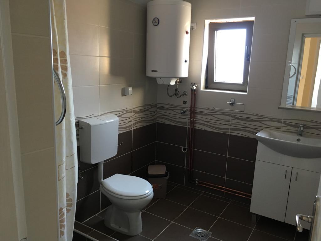 Ferienwohnung Pansion Velickovic Niska Banja Exterior foto
