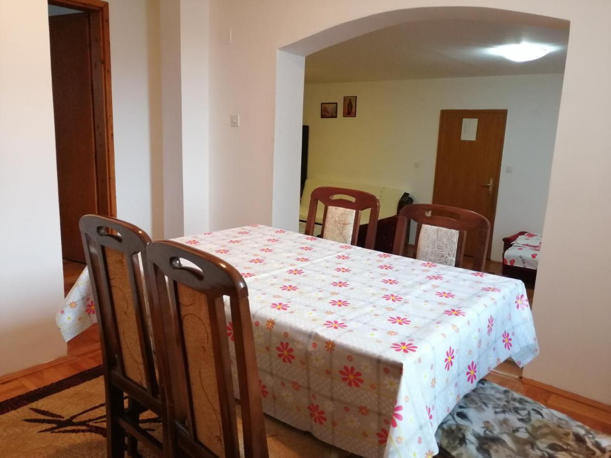 Ferienwohnung Pansion Velickovic Niska Banja Exterior foto